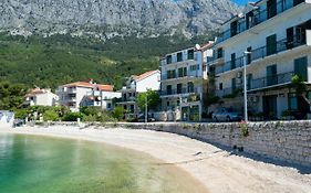 Apartments Ivica - Beachfront